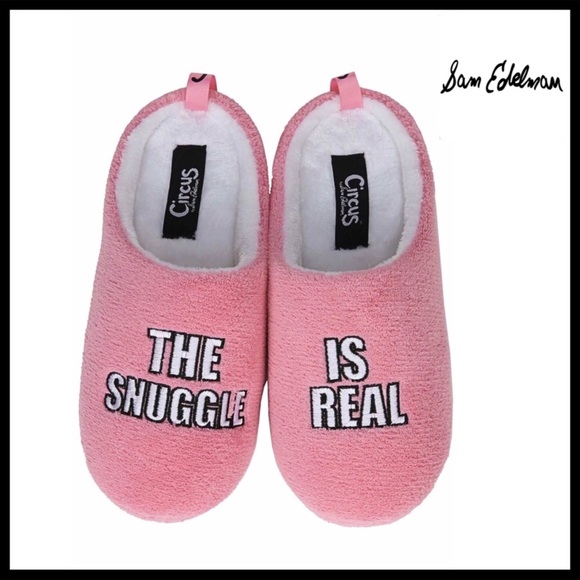 Sam Edelman Shoes - SAM EDELMAN SNUGGLE SLIP ONS PINK SLIPPERS